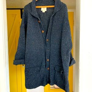 Rare recycled amno sweater! Estimate sizes L/Xl